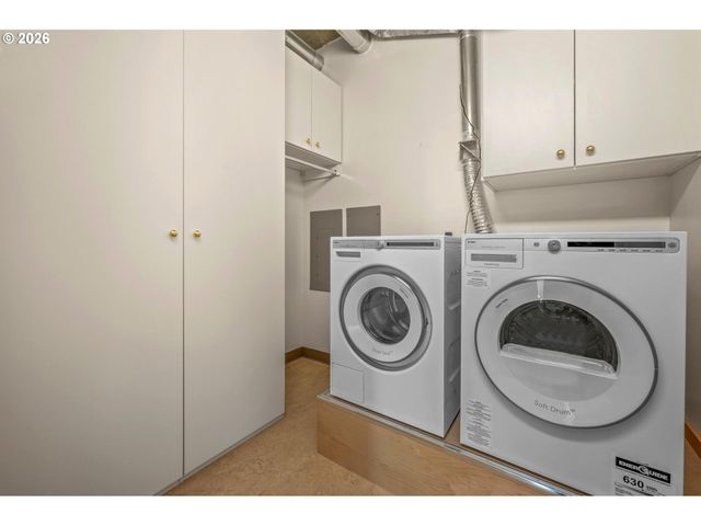 1221 Sw 10TH Ave 1201, Portland, OR 97205