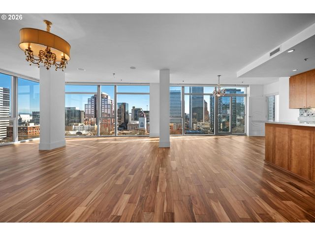 1221 Sw 10TH Ave 1201, Portland, OR 97205