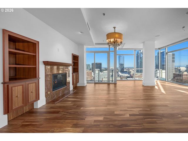 1221 Sw 10TH Ave 1201, Portland, OR 97205