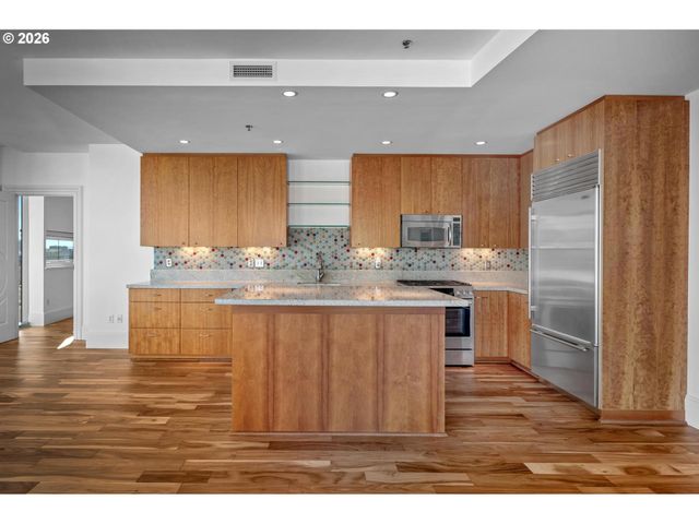 1221 Sw 10TH Ave 1201, Portland, OR 97205