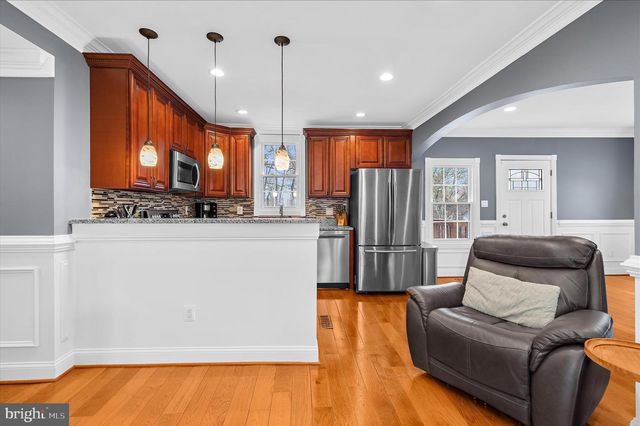 102 POPLAR AVE, Glen Burnie, MD 21061