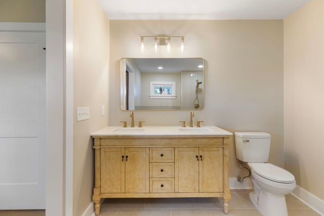 2194 Hampshire Pike, Columbia, TN 38401