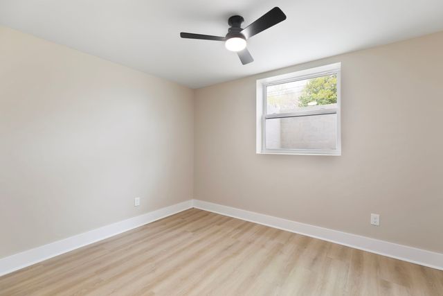 2194 Hampshire Pike, Columbia, TN 38401