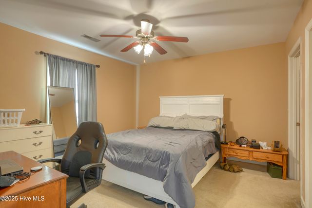 193 Pine Hollow Road, Holly Ridge, NC 28445