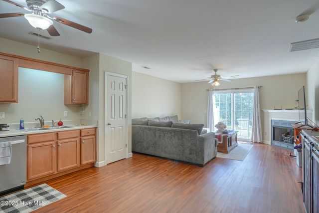 193 Pine Hollow Road, Holly Ridge, NC 28445