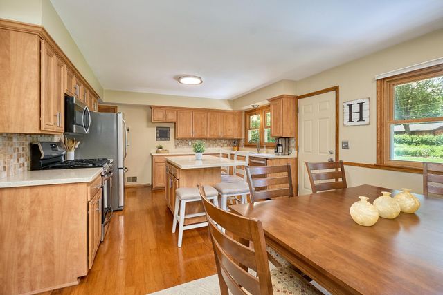 7941 60th Avenue N, New Hope, MN 55428