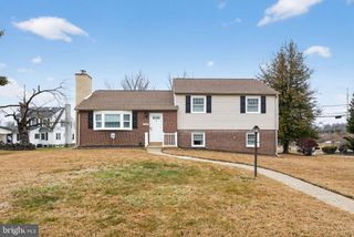 4301 FLORIDA AVE, Newtown Square, PA 19073