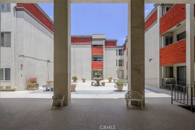 5651 Sumner 109, Culver City, CA 90230