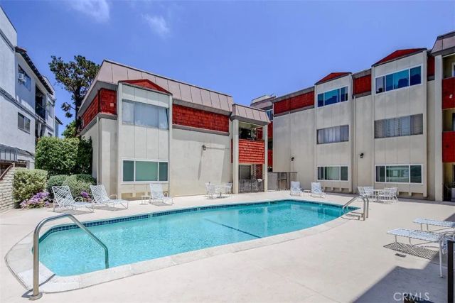 5651 Sumner 109, Culver City, CA 90230