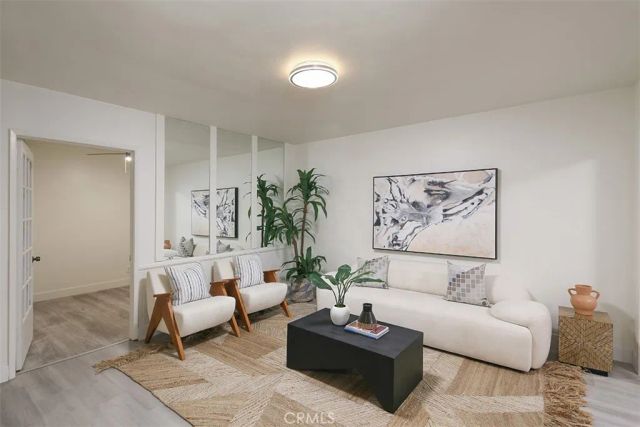 5651 Sumner 109, Culver City, CA 90230