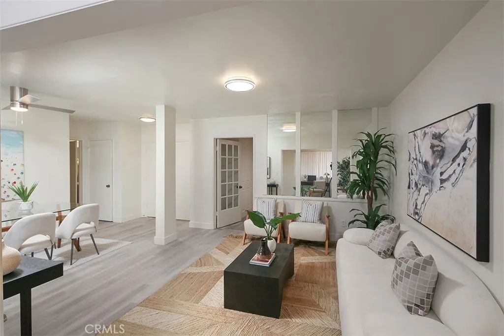 5651 Sumner 109, Culver City, CA 90230