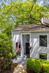 45 Ettl Lane 301, Greenwich, CT 06831