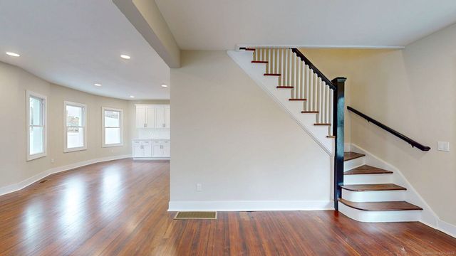 274 High Street, Fairfield, CT 06824