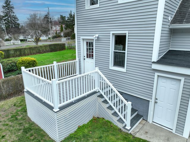 274 High Street, Fairfield, CT 06824