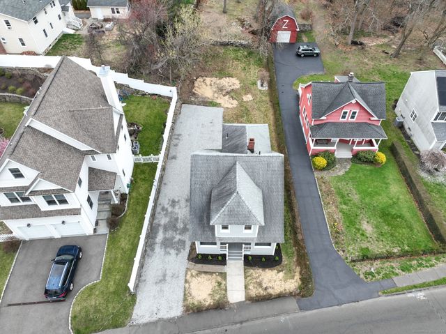 274 High Street, Fairfield, CT 06824