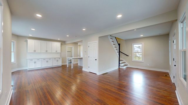 274 High Street, Fairfield, CT 06824