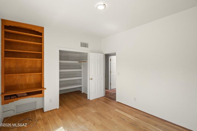 4972 N Siesta Drive, Tucson, AZ 85750