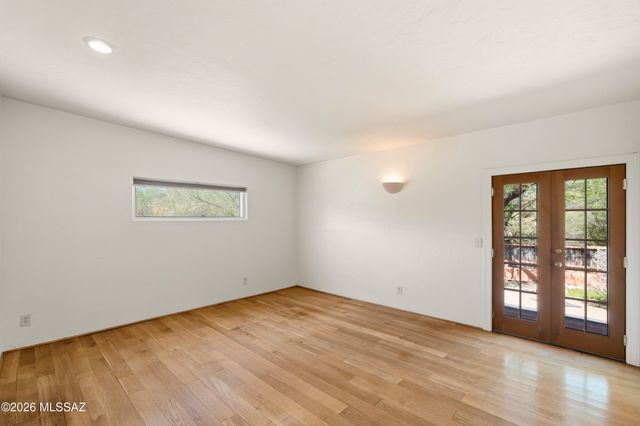 4972 N Siesta Drive, Tucson, AZ 85750
