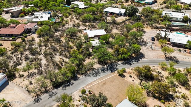 4972 N Siesta Drive, Tucson, AZ 85750