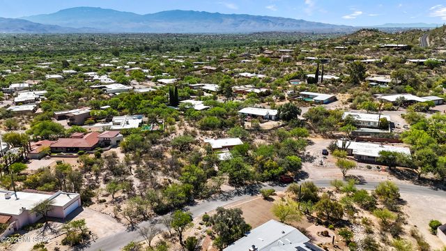 4972 N Siesta Drive, Tucson, AZ 85750