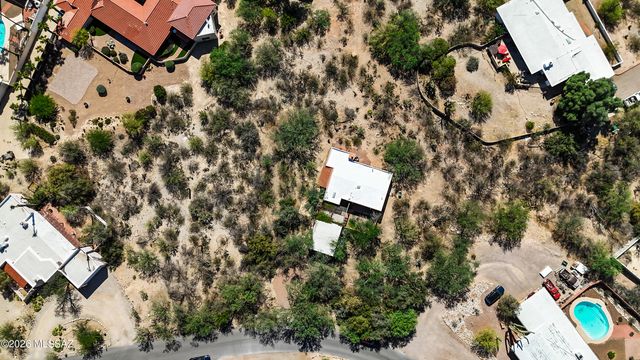 4972 N Siesta Drive, Tucson, AZ 85750