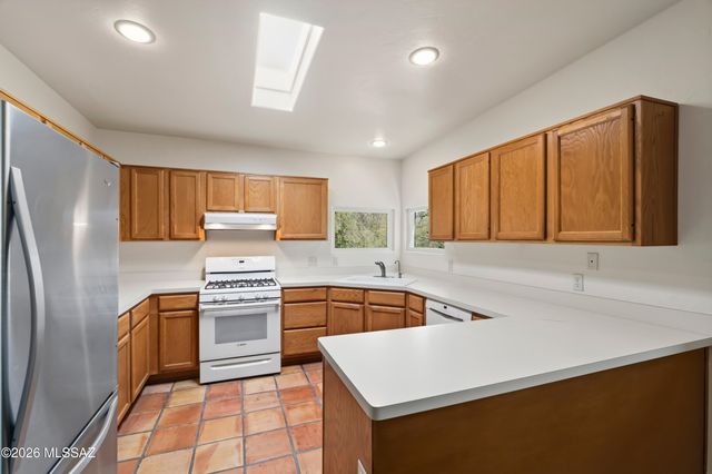 4972 N Siesta Drive, Tucson, AZ 85750