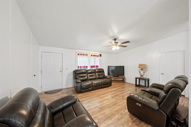 2522 Joseph Pine Lane, Houston, TX 77088