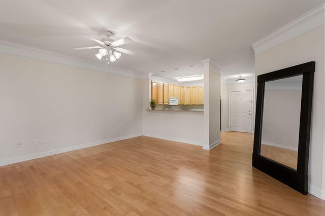 1025 Riverland Woods Place 818, Charleston, SC 29412