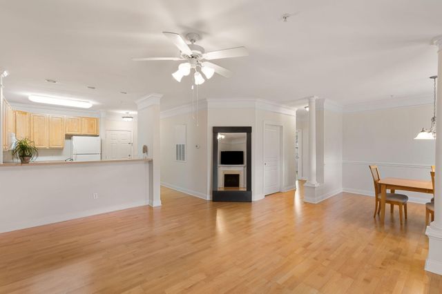 1025 Riverland Woods Place 818, Charleston, SC 29412