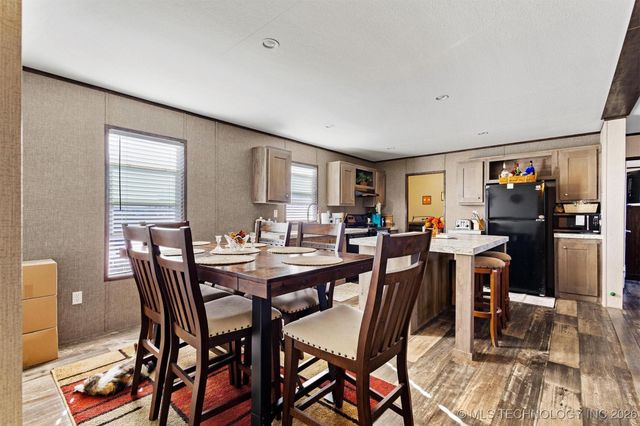 304 Cale Lane, Calera, OK 74730