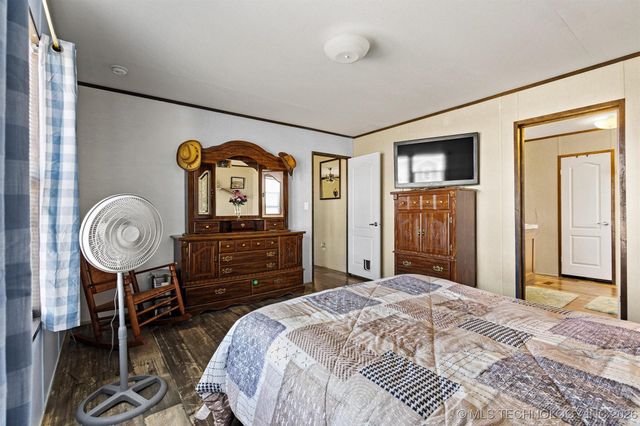 304 Cale Lane, Calera, OK 74730