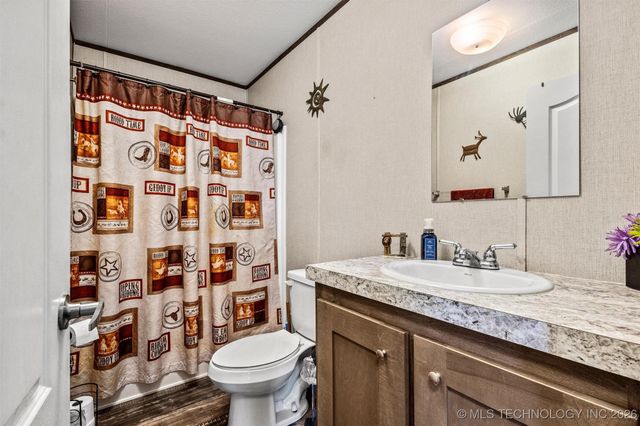 304 Cale Lane, Calera, OK 74730