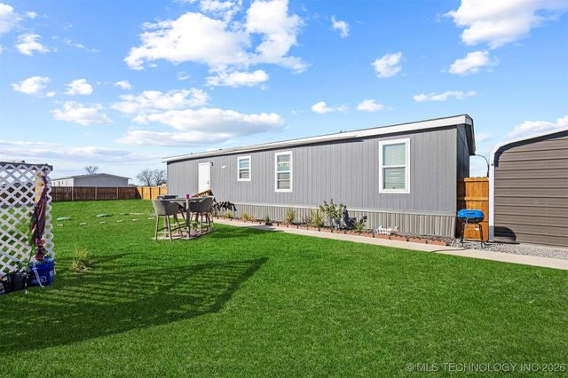 304 Cale Lane, Calera, OK 74730