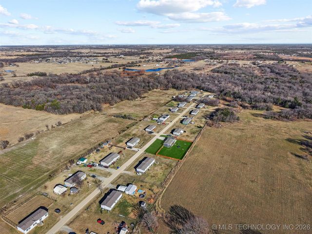 304 Cale Lane, Calera, OK 74730