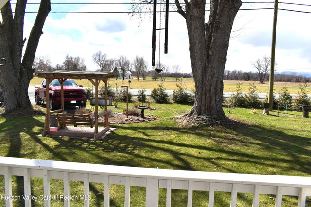 131 Sr 82, Hudson, NY 12534