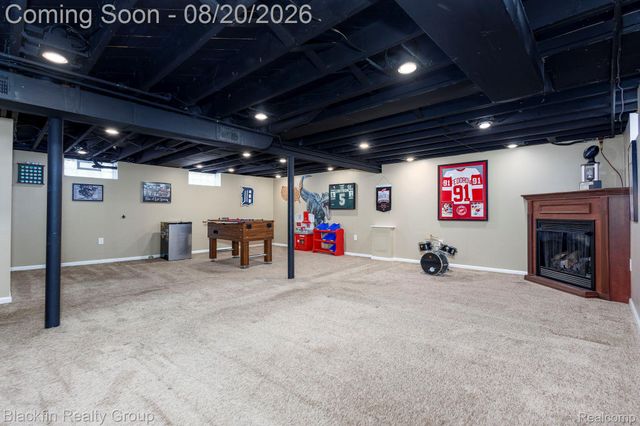 420 S Manitou Avenue, Clawson, MI 48017