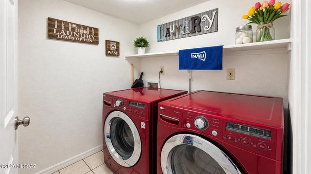 5818 S Mahan Drive, Tucson, AZ 85746