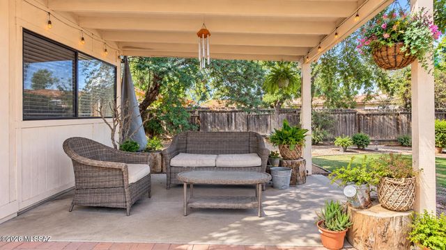 5818 S Mahan Drive, Tucson, AZ 85746