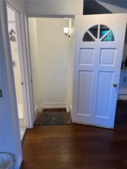 23300 Raymond Studio, Chatsworth, CA 91311