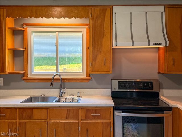 323 S Huntington Street, Medina, OH 44256
