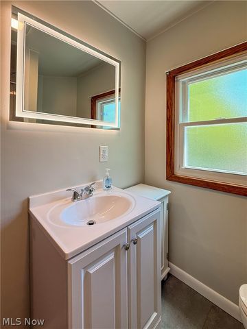 323 S Huntington Street, Medina, OH 44256