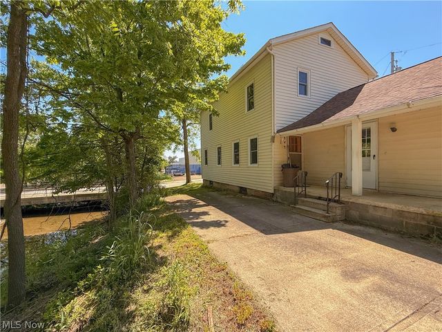 323 S Huntington Street, Medina, OH 44256