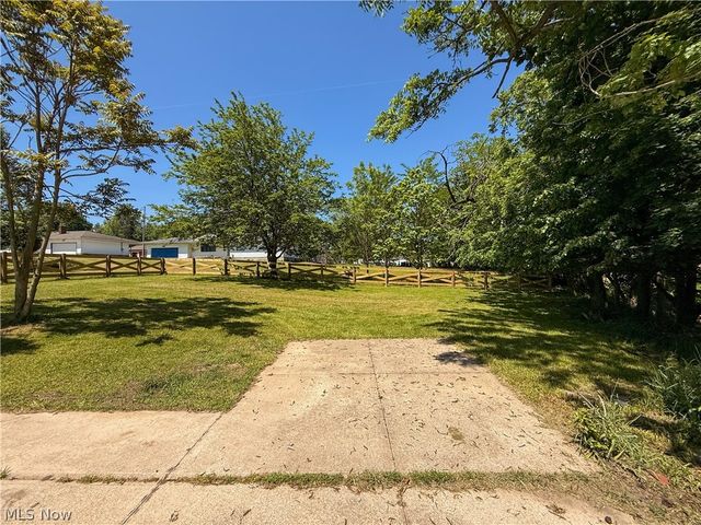 323 S Huntington Street, Medina, OH 44256