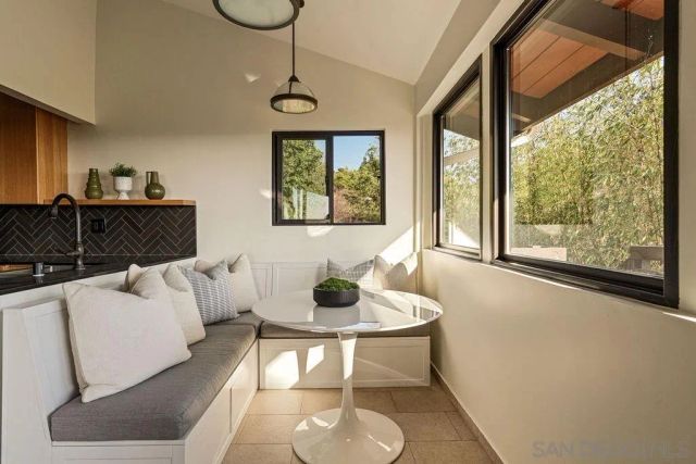1091 Park Hill Terrace, Escondido, CA 92025