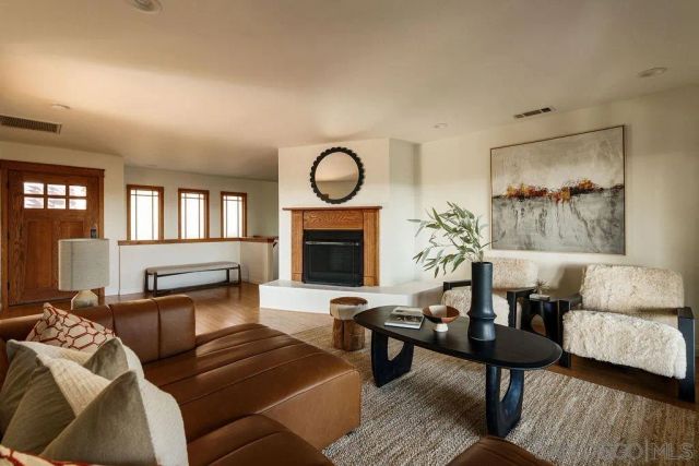 1091 Park Hill Terrace, Escondido, CA 92025