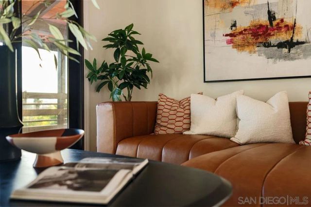 1091 Park Hill Terrace, Escondido, CA 92025