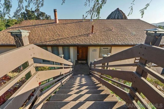 1091 Park Hill Terrace, Escondido, CA 92025