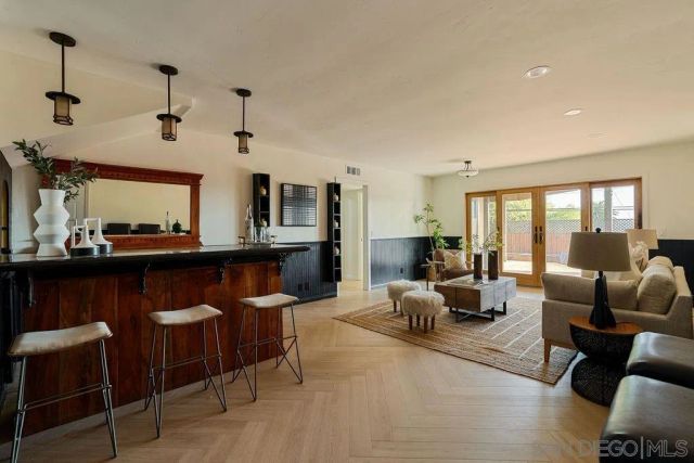 1091 Park Hill Terrace, Escondido, CA 92025