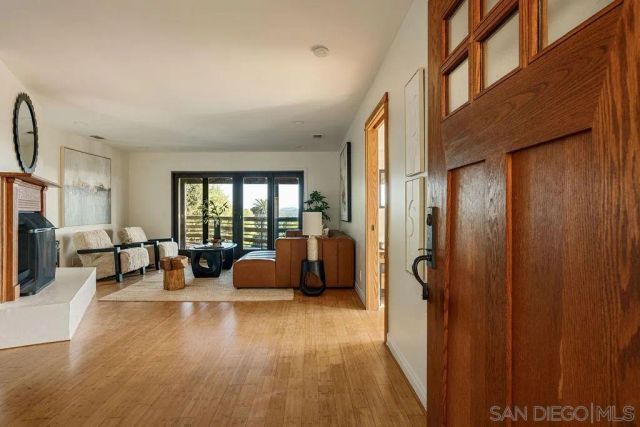 1091 Park Hill Terrace, Escondido, CA 92025
