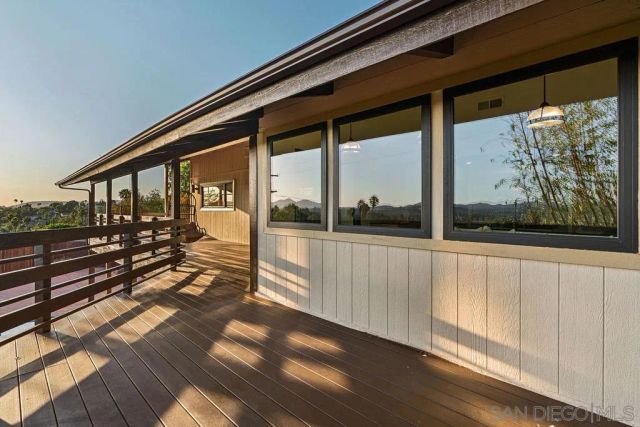 1091 Park Hill Terrace, Escondido, CA 92025